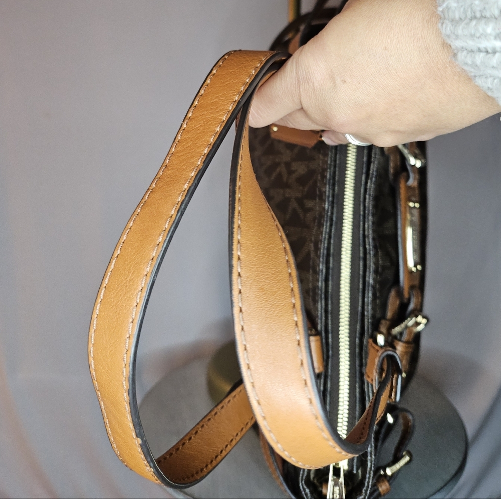 Michael Kors Brown and Tan Satchel - Picture 12 of 14